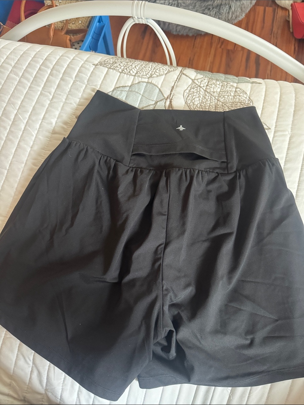 HALARA Black Athletic Skort with High-Waistband - Picture 2 of 3